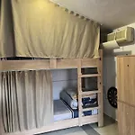 Vandrarhem Door *